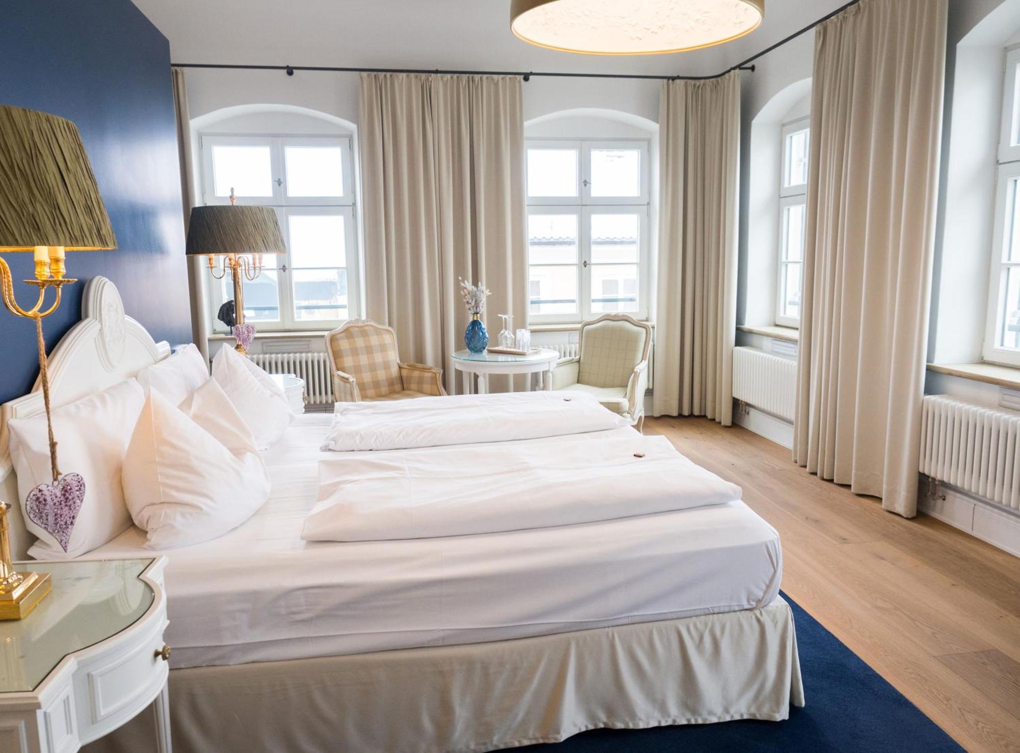 Hotel & Restaurant Posthalterei Zusmarshausen Kültér fotó